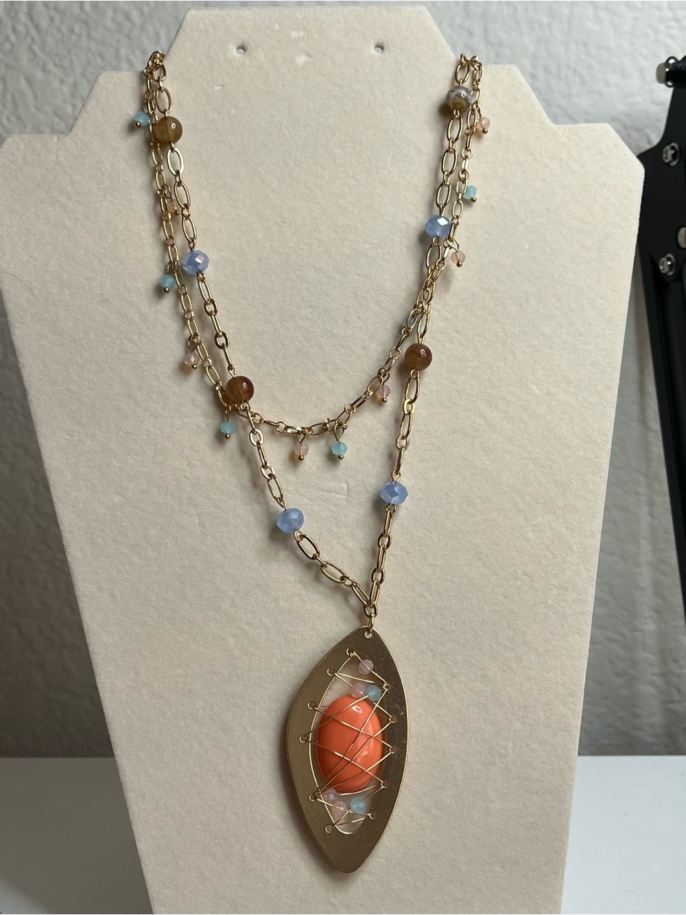NWT Cato semiprecious stone gold tone double strand necklace